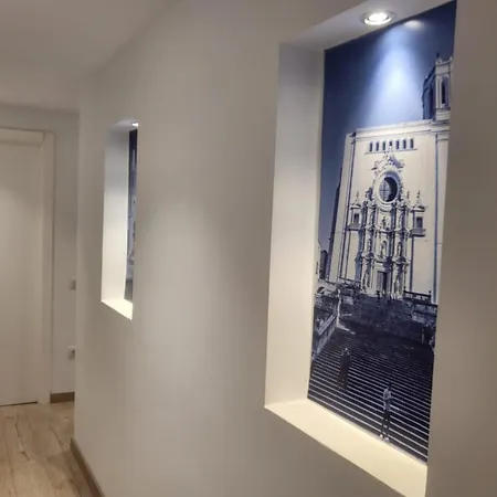 Apartament Piso Centrico De 3 Con Terraza Y Vistas *